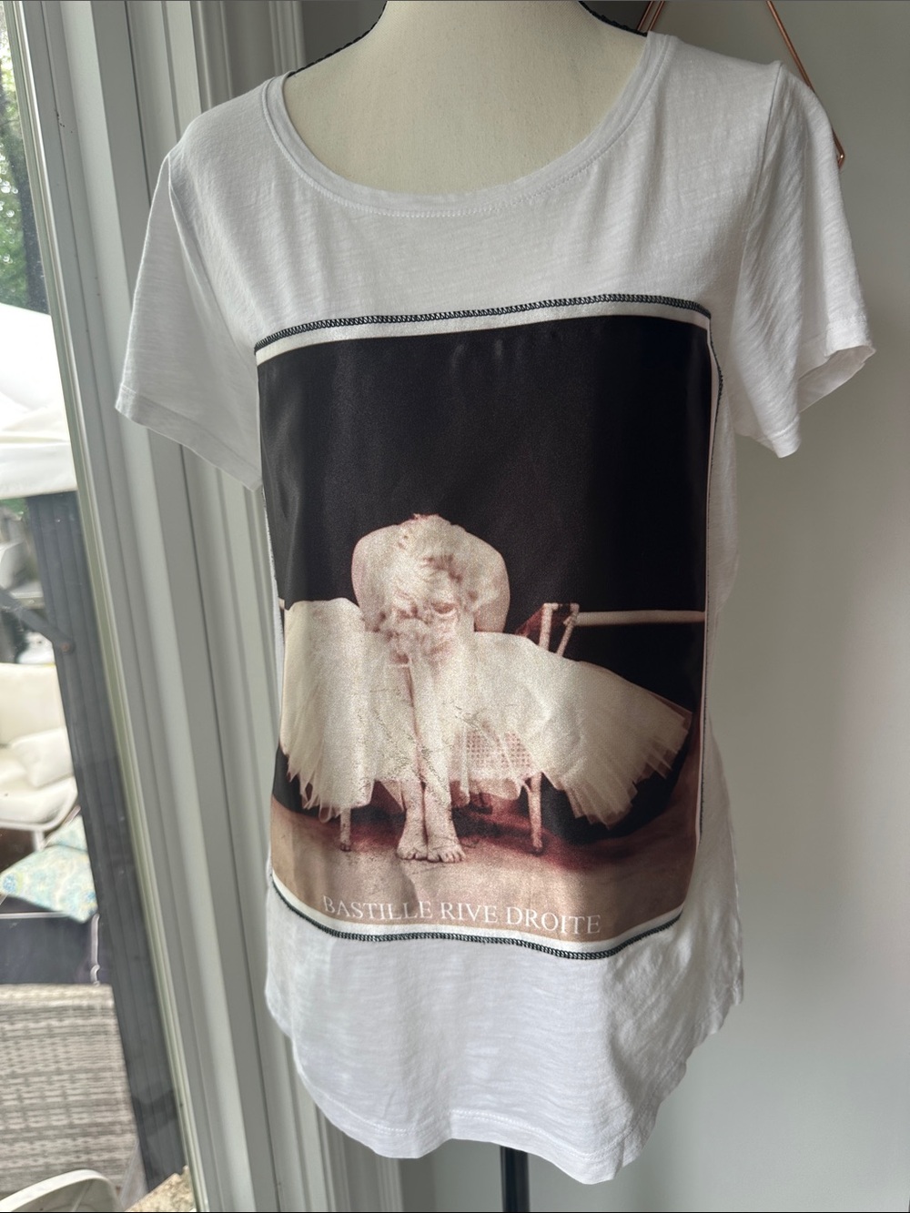 BASTILLE RIVE DROITE Luxury White Vintage Ballet Graphic T-Shirt Medium